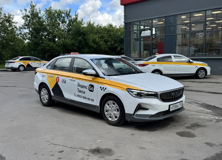 Geely Emgrand — автомобиль нашего парка