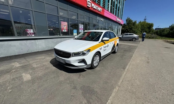 Geely Emgrand SS11 · Седан